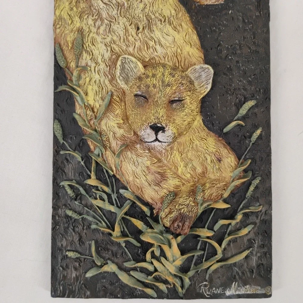 Ruane Manning 2pc Painted 3D Wildlife Resin Plaques Lion &‎ Zebra Safari African